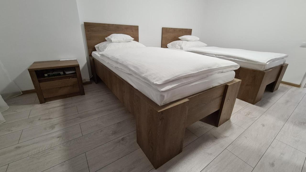 Apartament Sorina Maria Apartment Deva Bagian luar foto